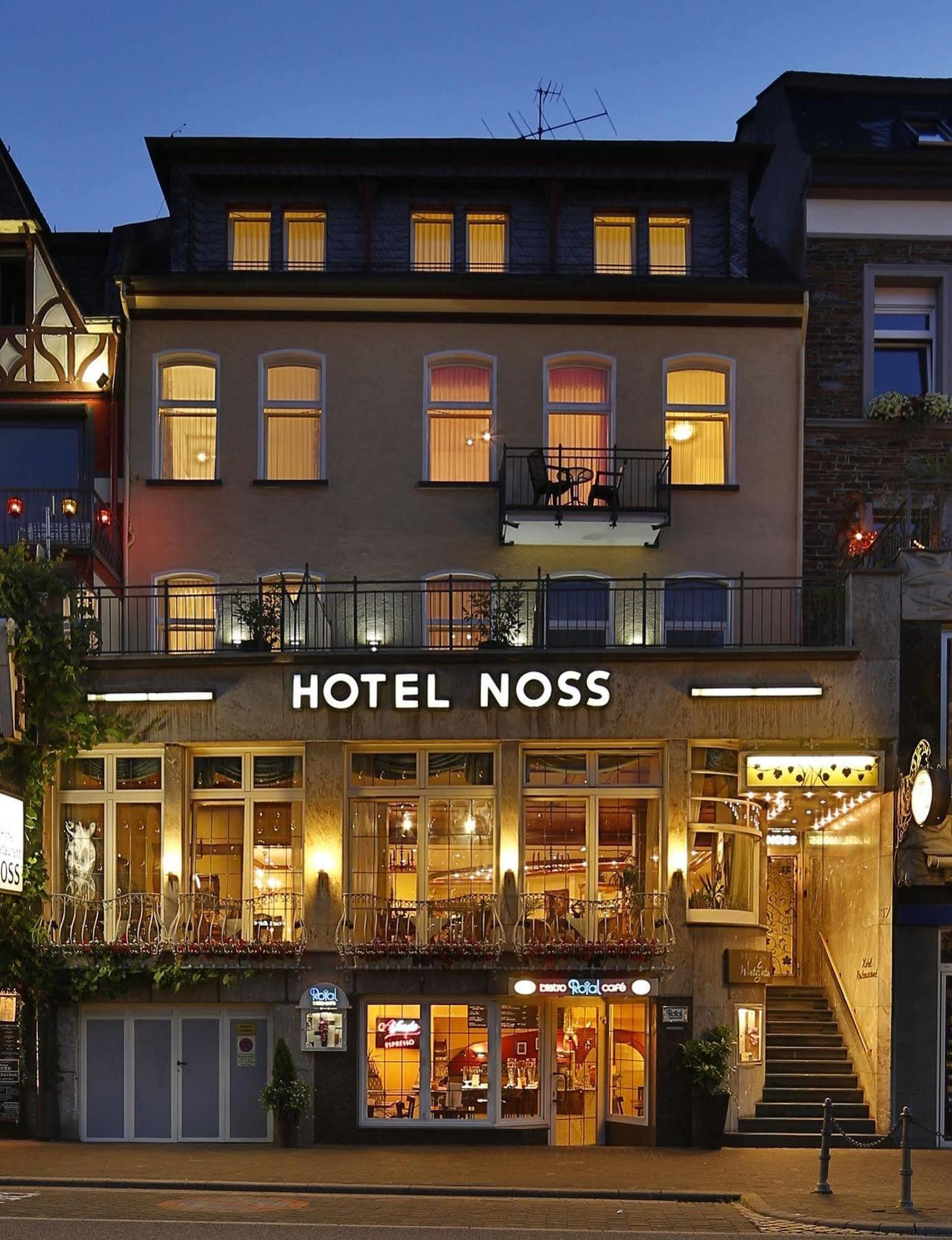 Hotel Karl Noss Cochem Exterior photo