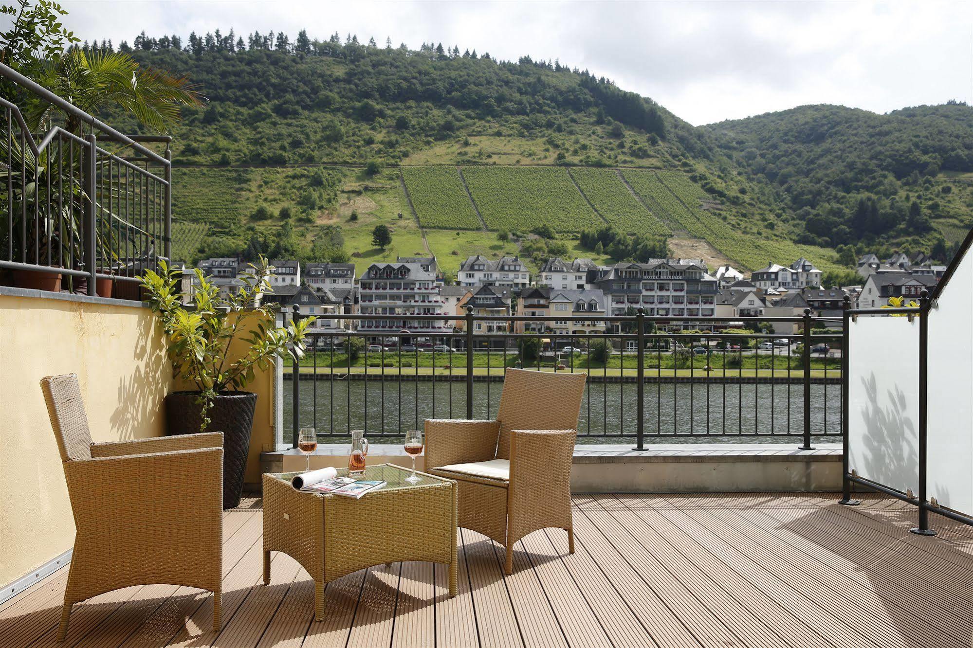 Hotel Karl Noss Cochem Exterior photo