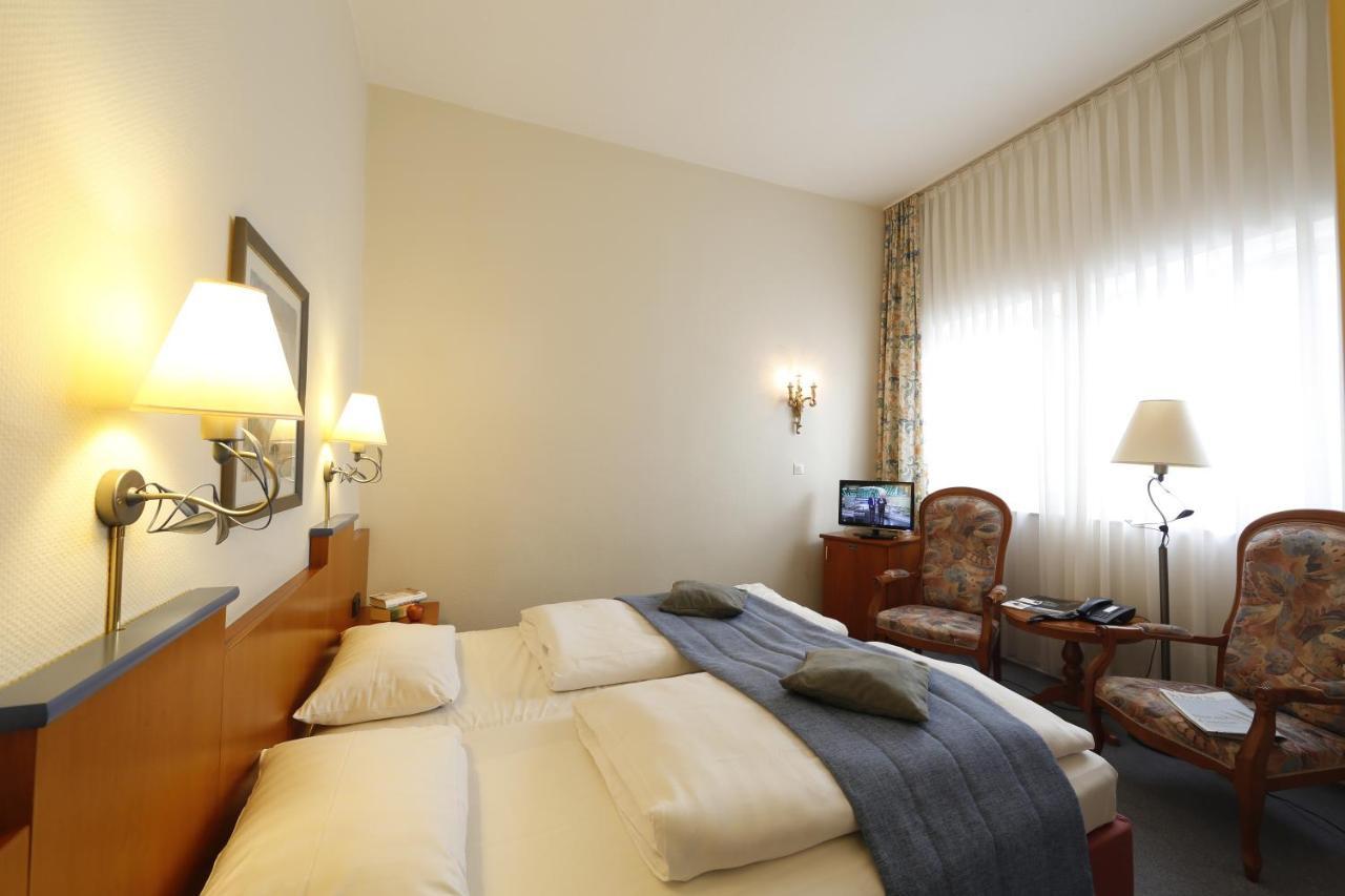 Hotel Karl Noss Cochem Room photo